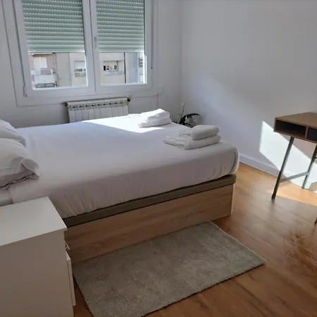 Encantador Piso De 3 En Vigo