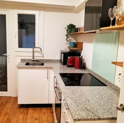 Encantador Piso De 3 En Apartmán Vigo